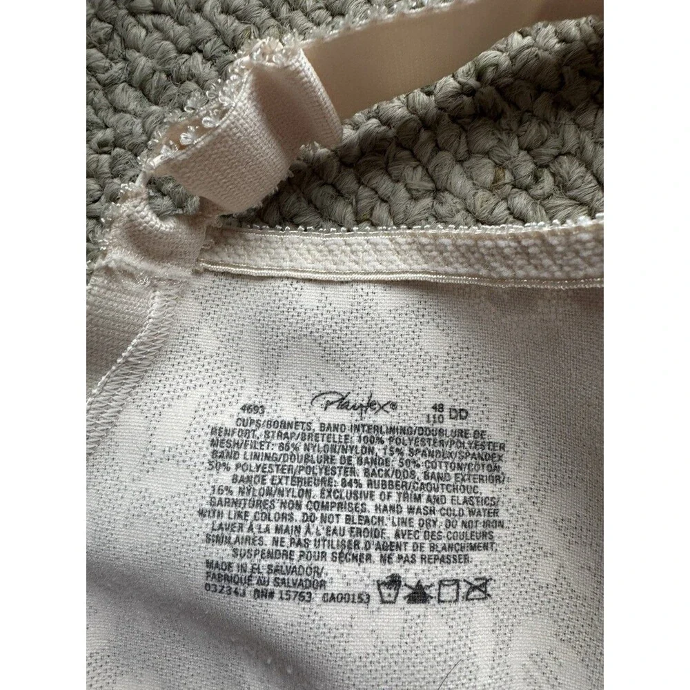 NWOT 48DD PLAYTEX 18 Hour Ultimate Shoulder Comfort Wireless Bra Beige 4693